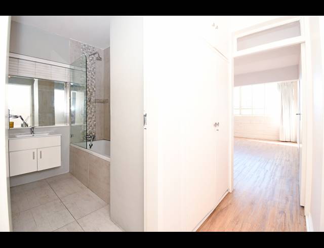 2 BEDROOM APARTMENT FOR SALE IN CRAIGHALL PARK